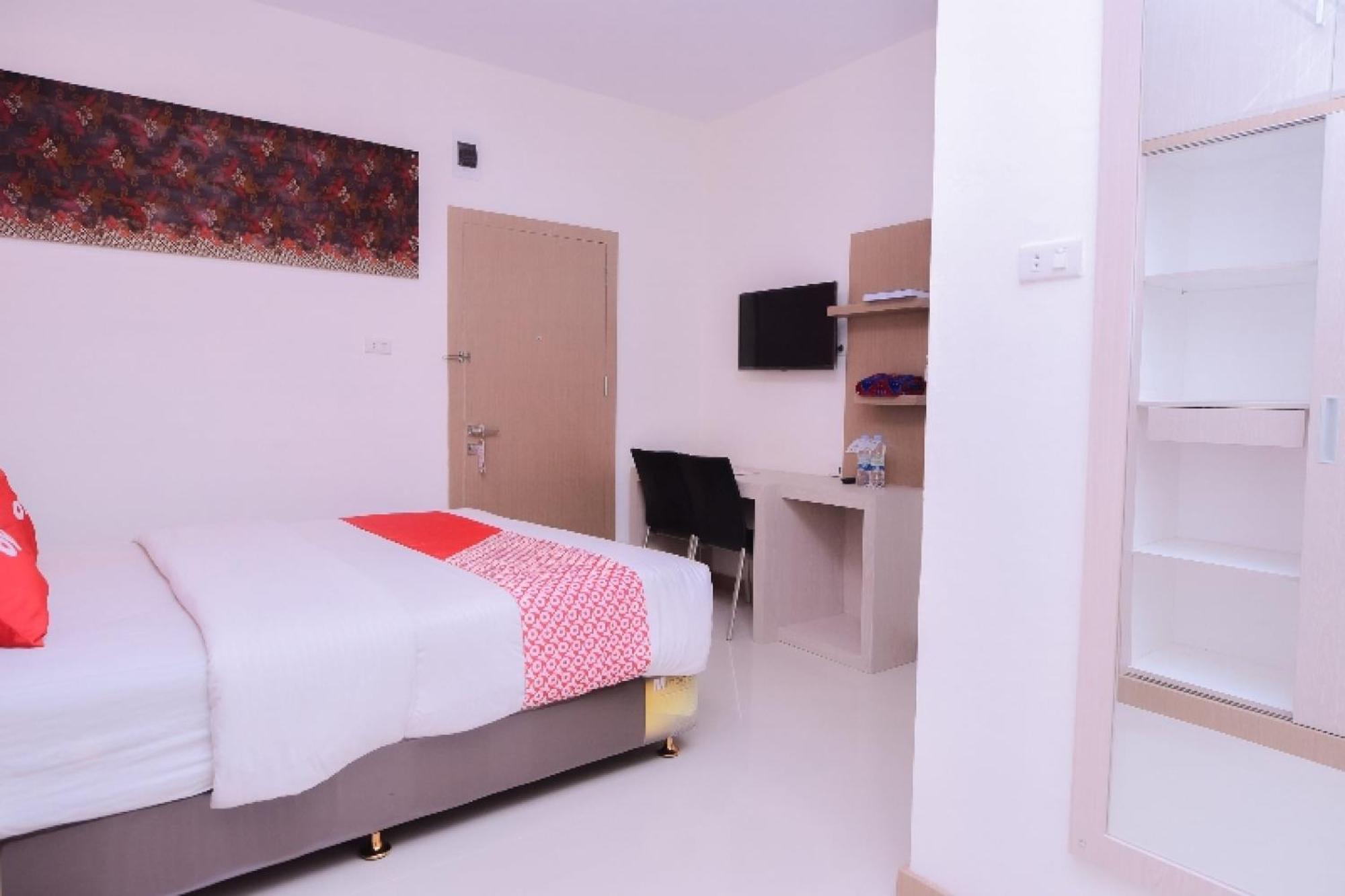 Super Oyo Capital O 2018 Ring Road Guest House Syariah Banda Aceh Kültér fotó